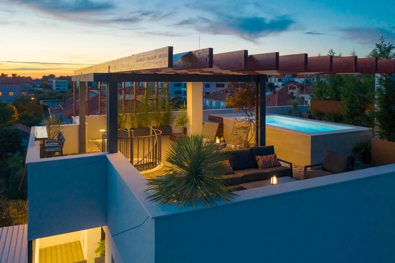 Penthouse Diem - Private Pool With Sea View ザダル エクステリア 写真