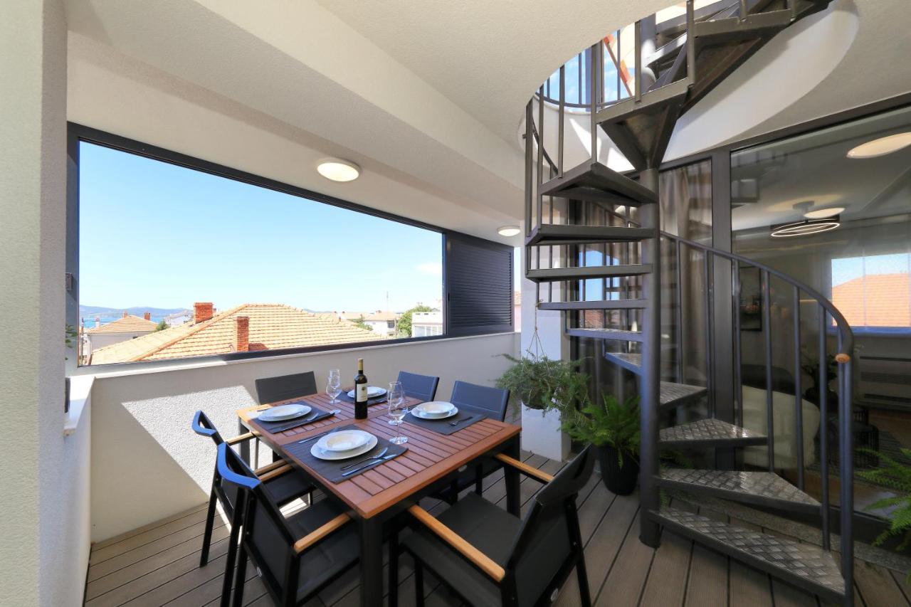 Penthouse Diem - Private Pool With Sea View ザダル エクステリア 写真