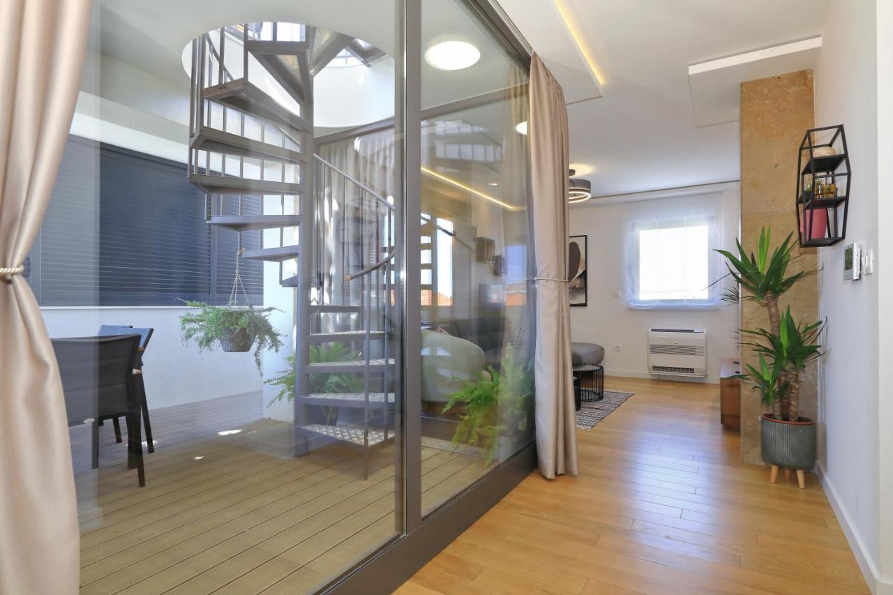 Penthouse Diem - Private Pool With Sea View ザダル エクステリア 写真